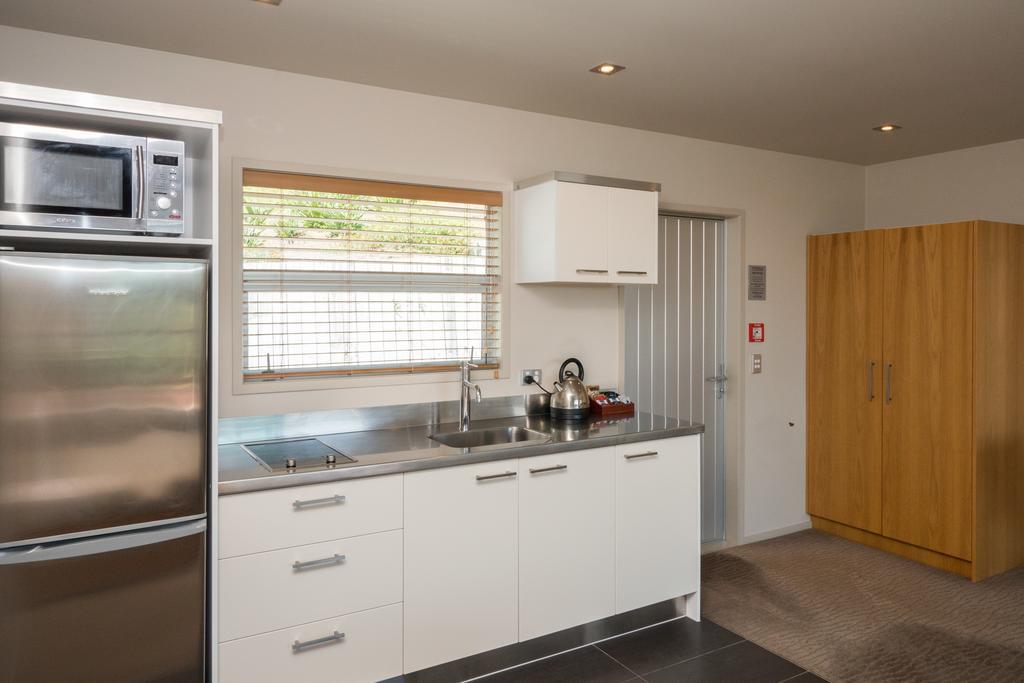 One Burgess Hill Aparthotel New Plymouth Quarto foto