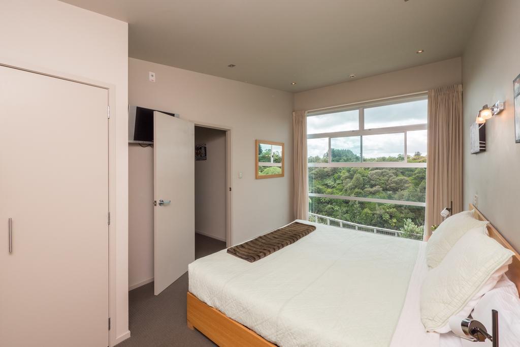 One Burgess Hill Aparthotel New Plymouth Exterior foto