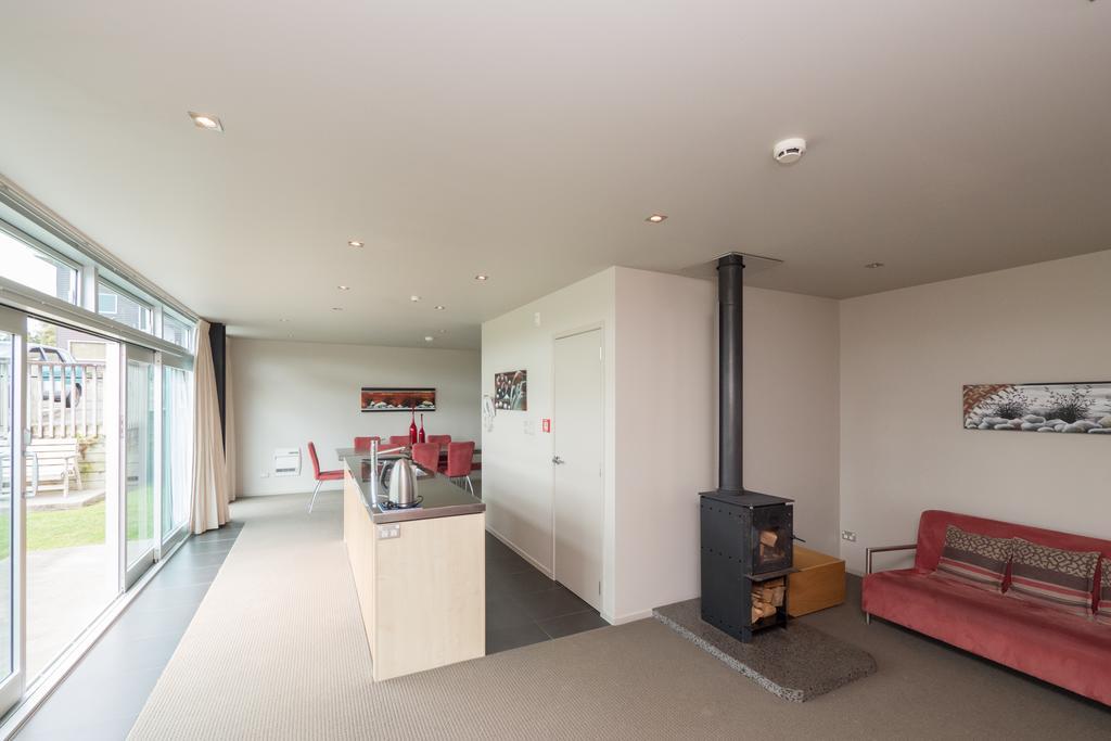 One Burgess Hill Aparthotel New Plymouth Exterior foto