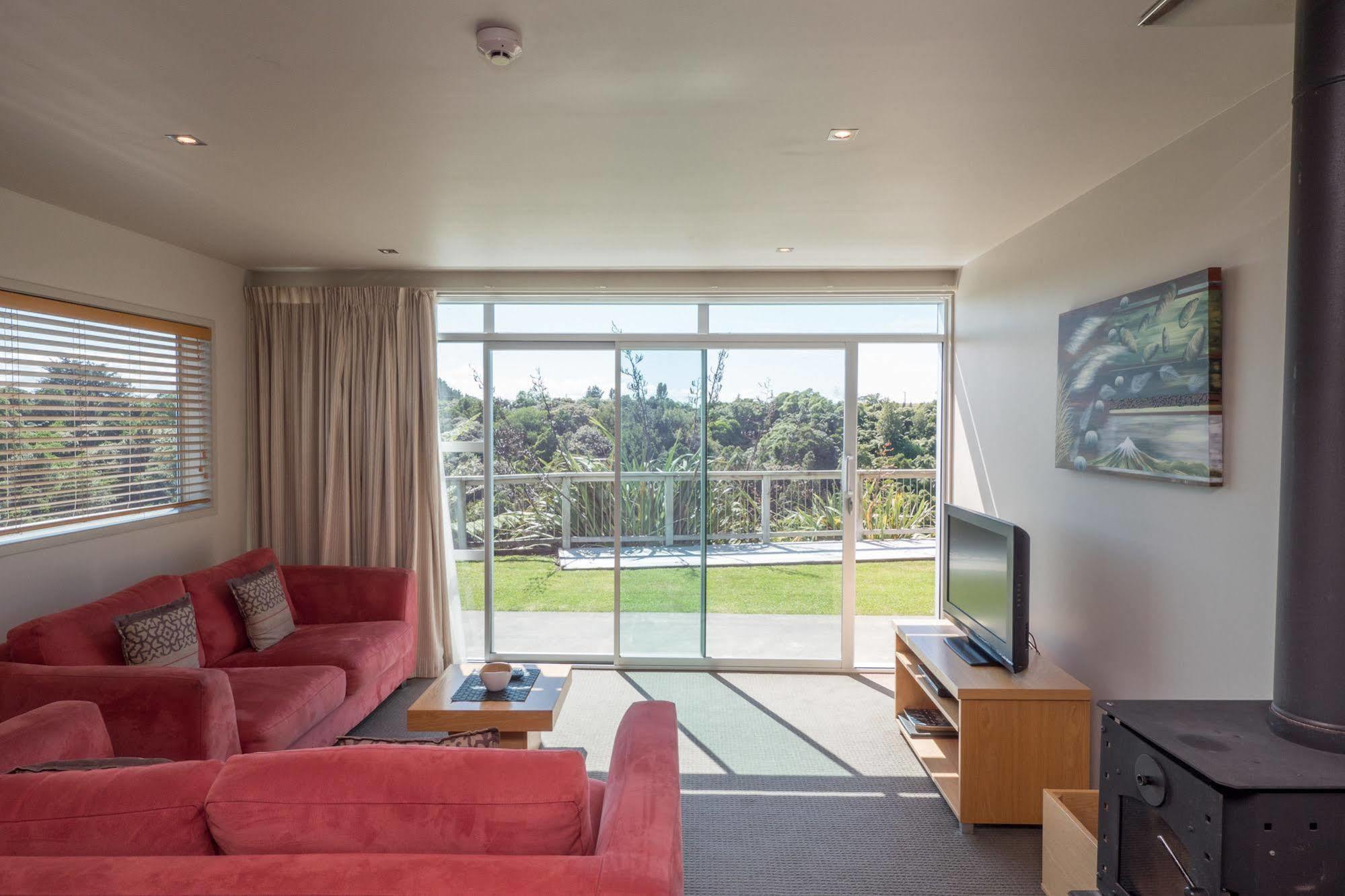 One Burgess Hill Aparthotel New Plymouth Exterior foto